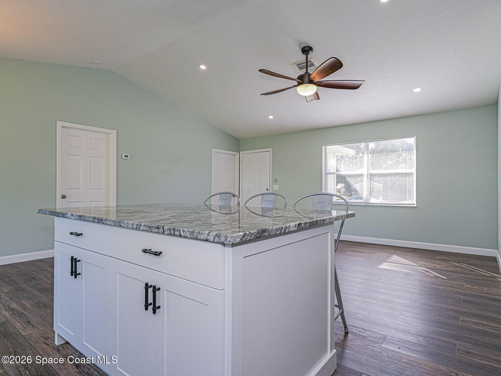 756 18th Place, Vero Beach, FL 32962