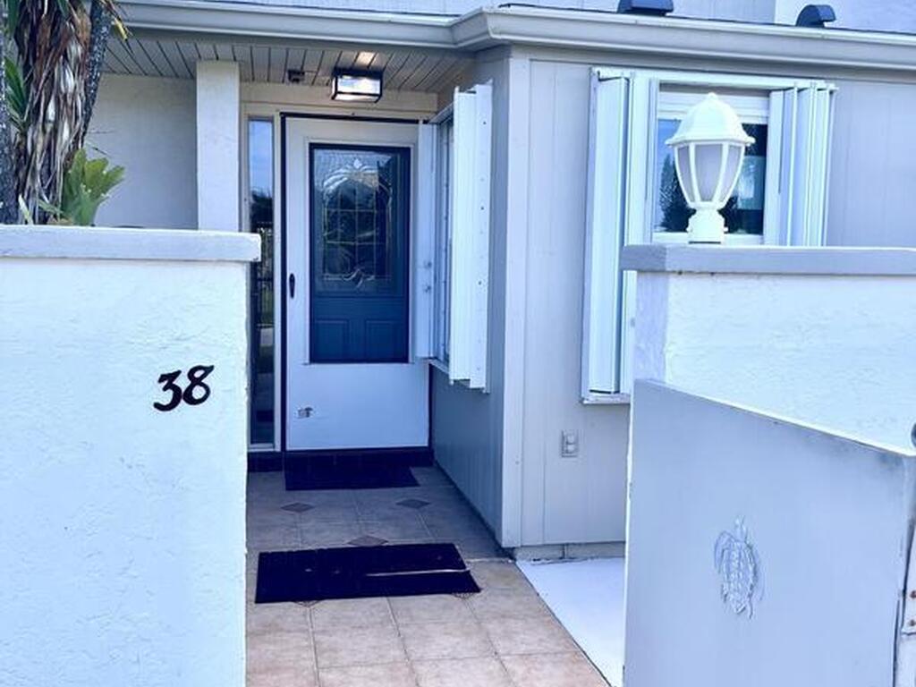 185 Palmetto Avenue, Indialantic, FL 32903