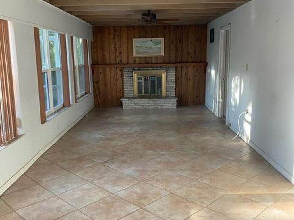 3835 Mockingbird Drive, Vero Beach, FL 32963