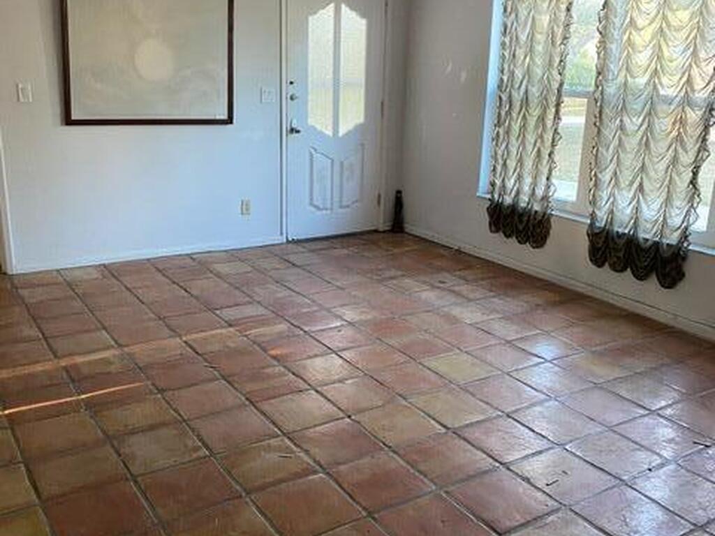 3835 Mockingbird Drive, Vero Beach, FL 32963