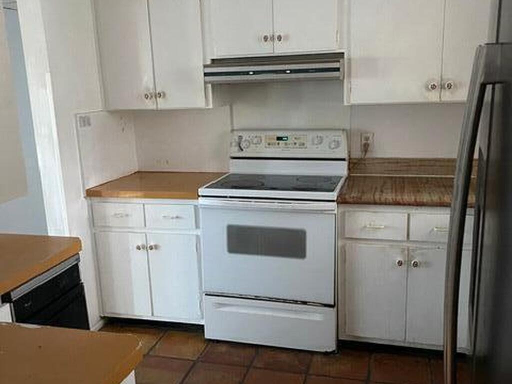 3835 Mockingbird Drive, Vero Beach, FL 32963