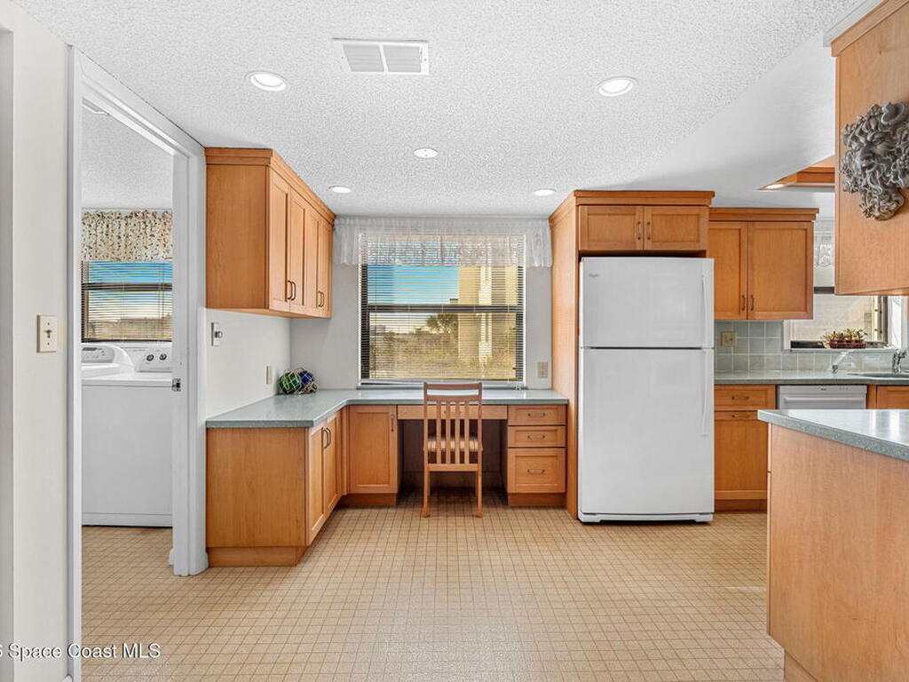 3165 N Atlantic Avenue, Cocoa Beach, FL 32931