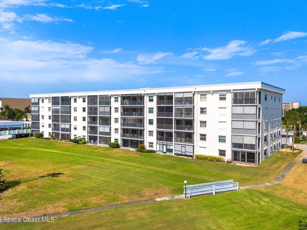 3165 N Atlantic Avenue, Cocoa Beach, FL 32931