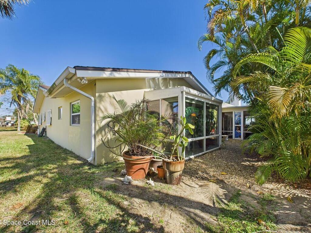 1755 S Harbor Drive, Merritt Island, FL 32952