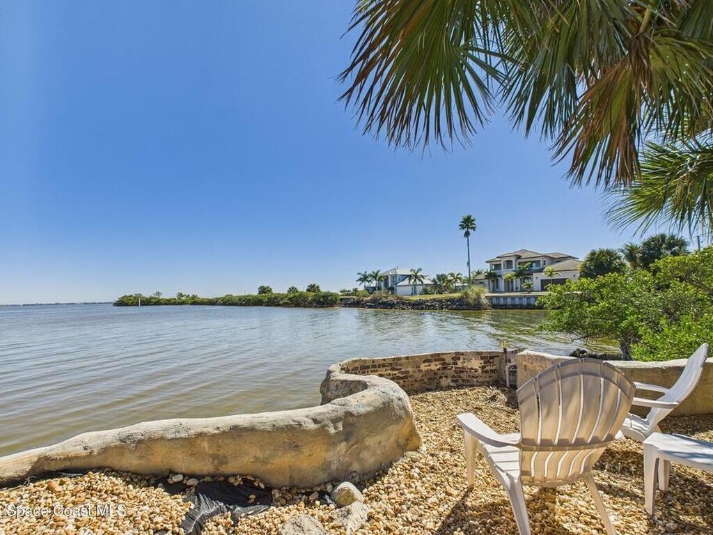 1755 S Harbor Drive, Merritt Island, FL 32952