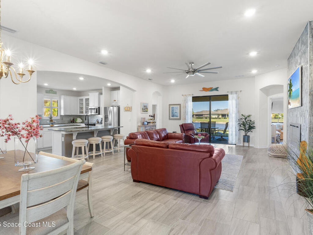 80 56th Court, Vero Beach, FL 32968