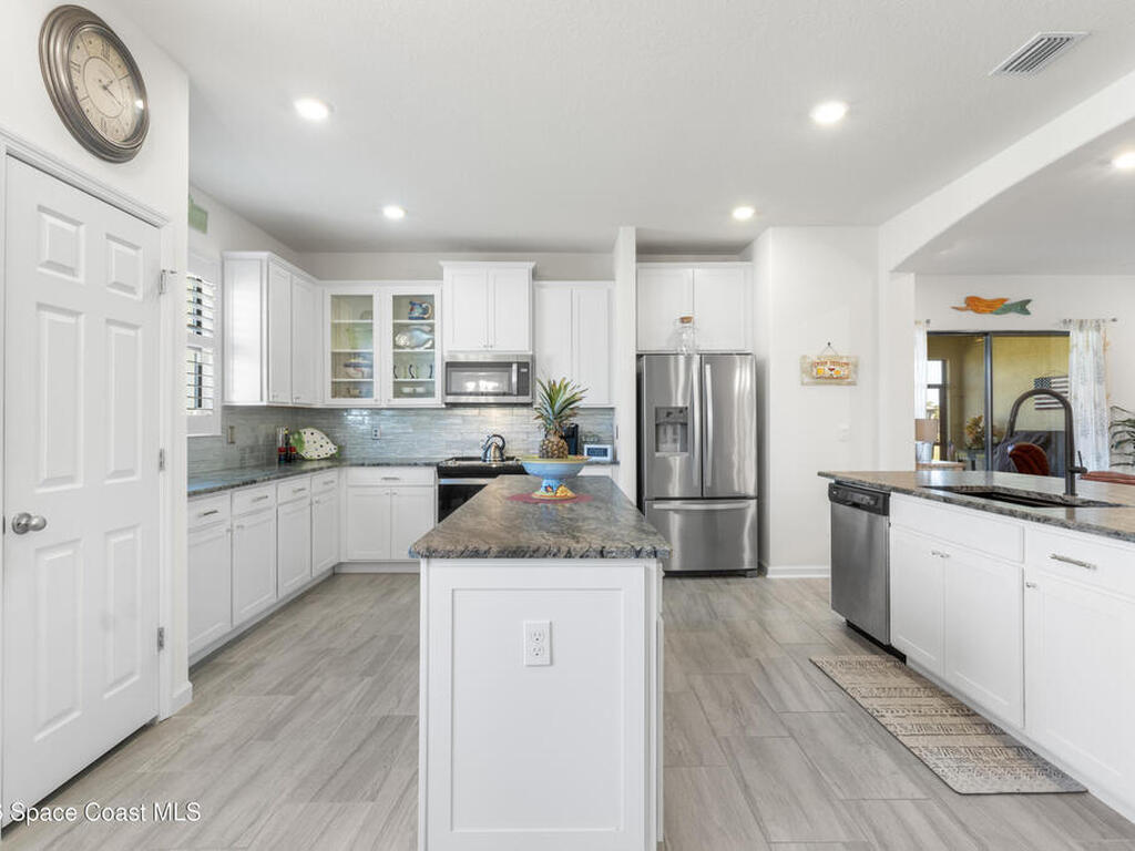 80 56th Court, Vero Beach, FL 32968