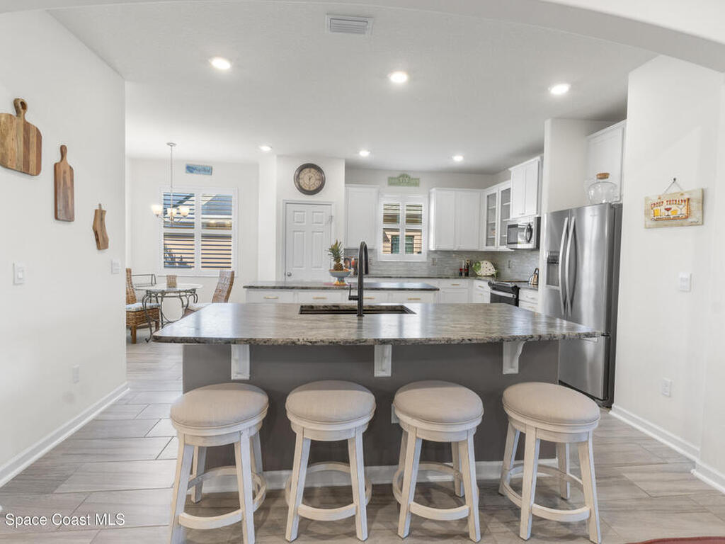 80 56th Court, Vero Beach, FL 32968