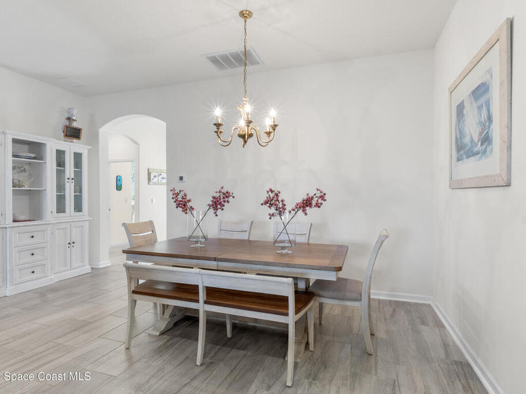 80 56th Court, Vero Beach, FL 32968