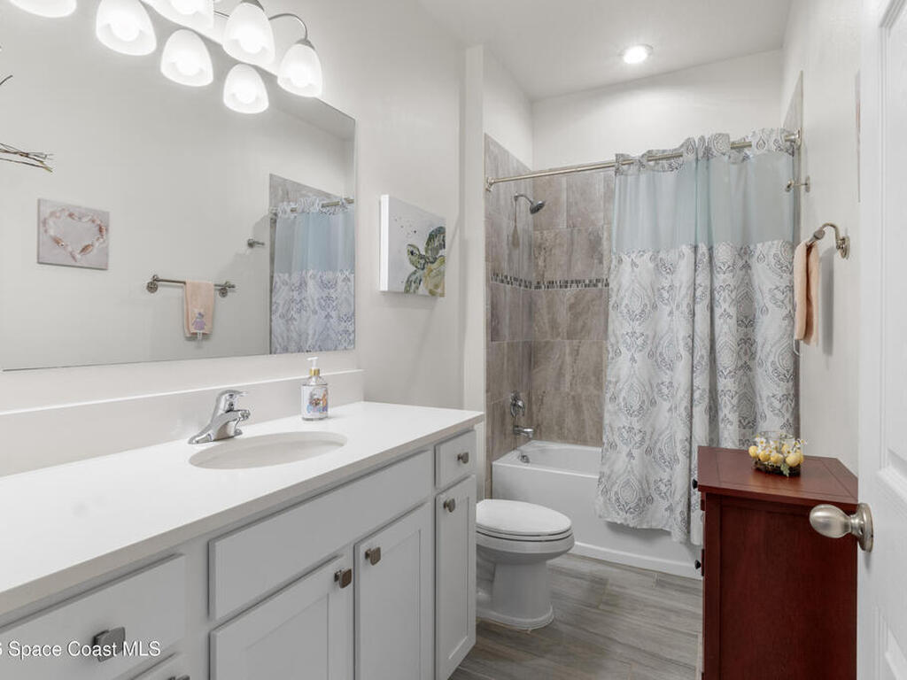 80 56th Court, Vero Beach, FL 32968