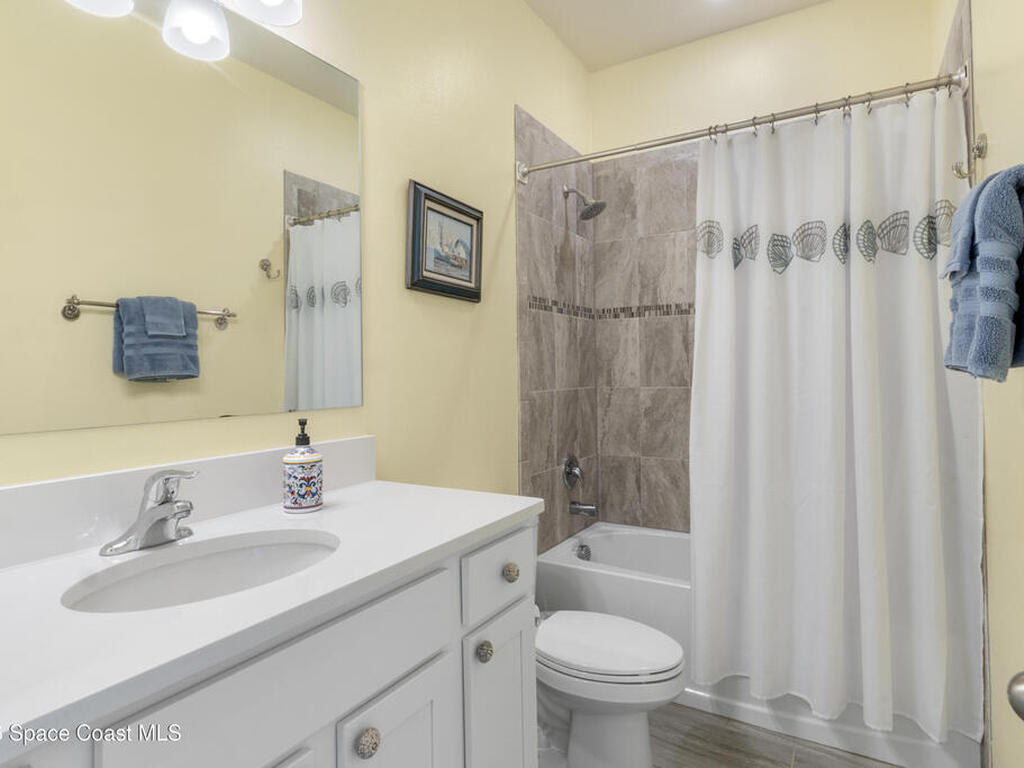 80 56th Court, Vero Beach, FL 32968