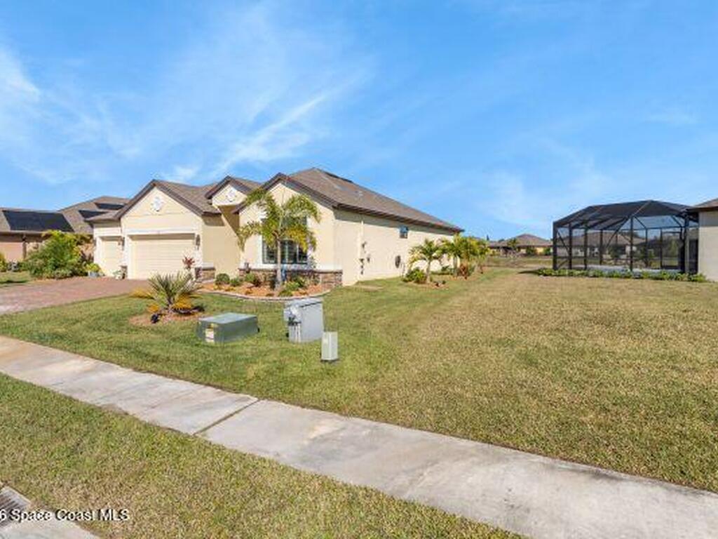 80 56th Court, Vero Beach, FL 32968