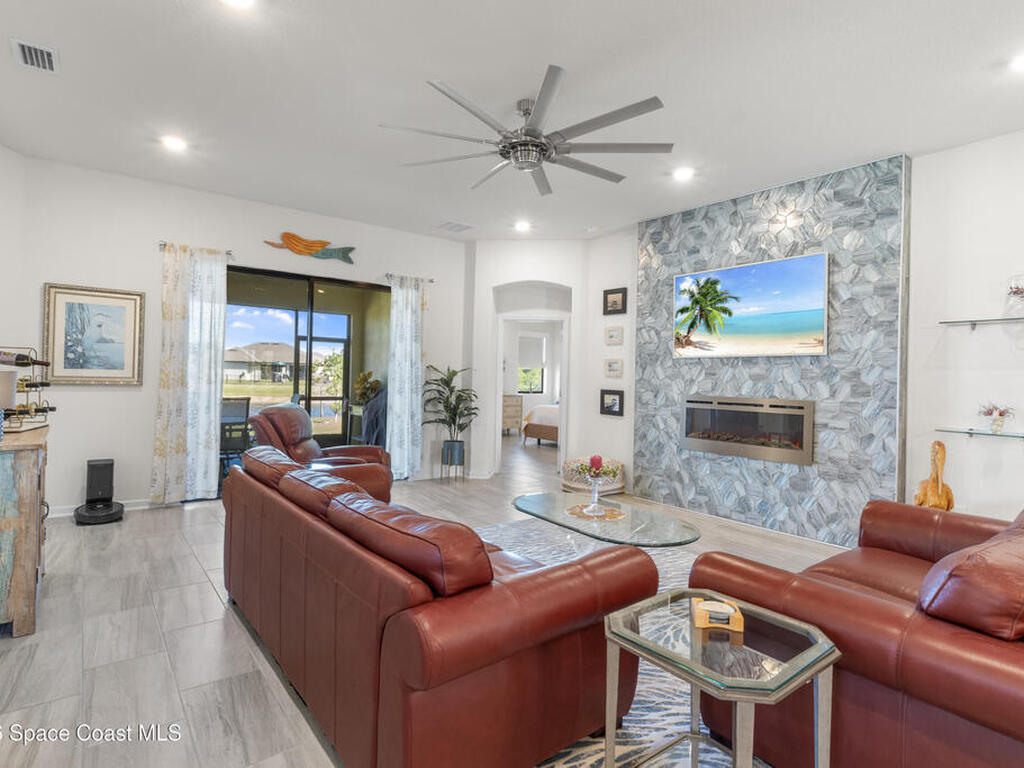 80 56th Court, Vero Beach, FL 32968