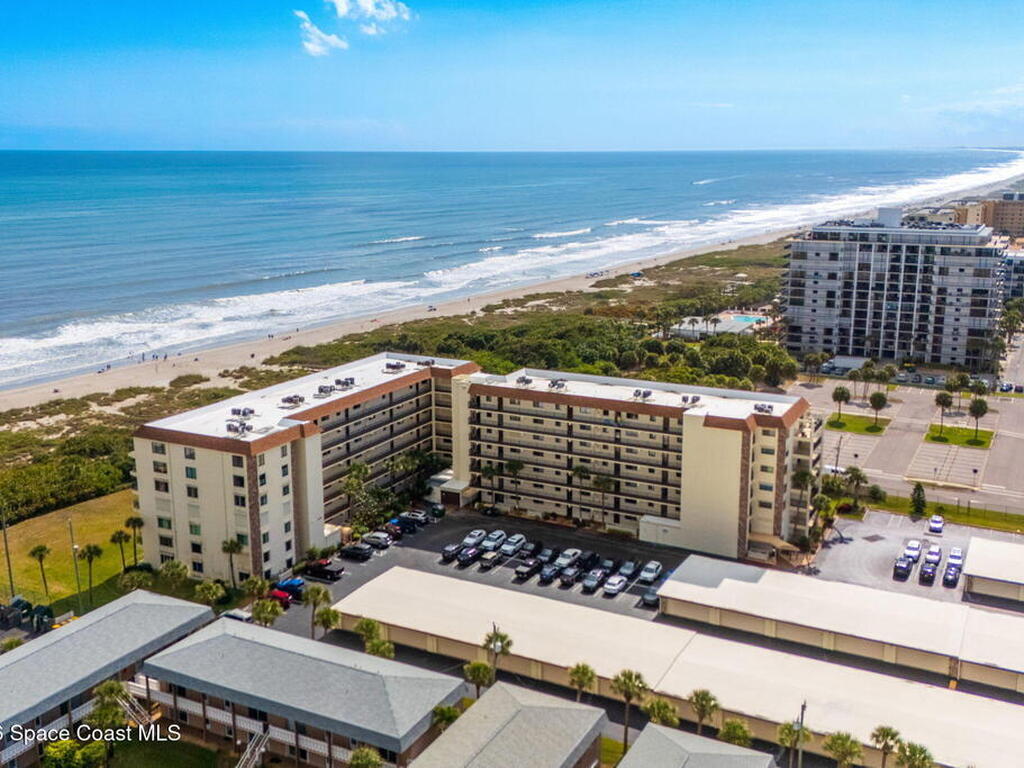 3060 N Atlantic Avenue, Cocoa Beach, FL 32931