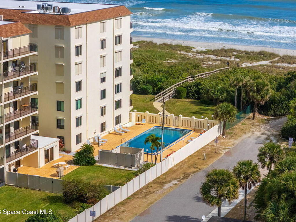 3060 N Atlantic Avenue, Cocoa Beach, FL 32931