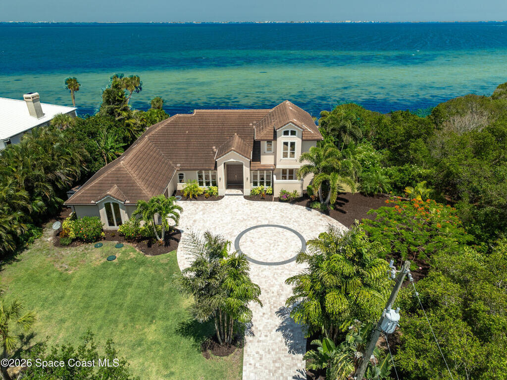 4070 S Tropical Trail, Merritt Island, FL 32952