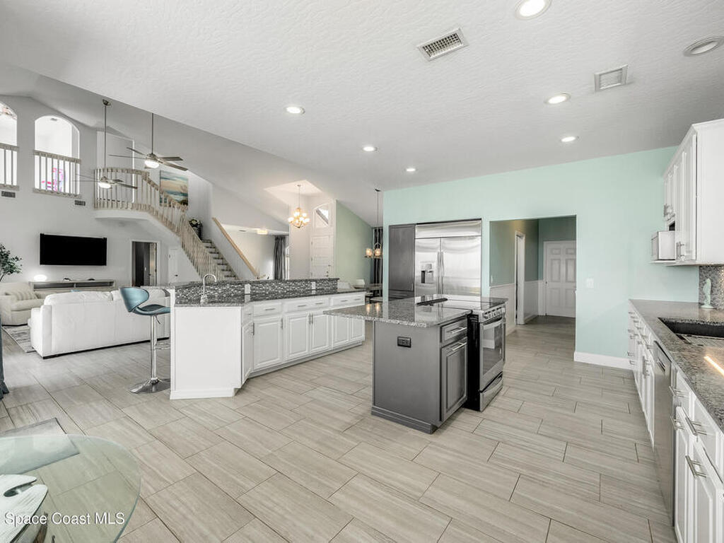 4070 S Tropical Trail, Merritt Island, FL 32952