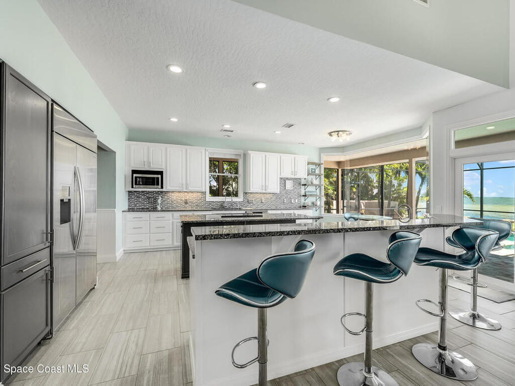 4070 S Tropical Trail, Merritt Island, FL 32952