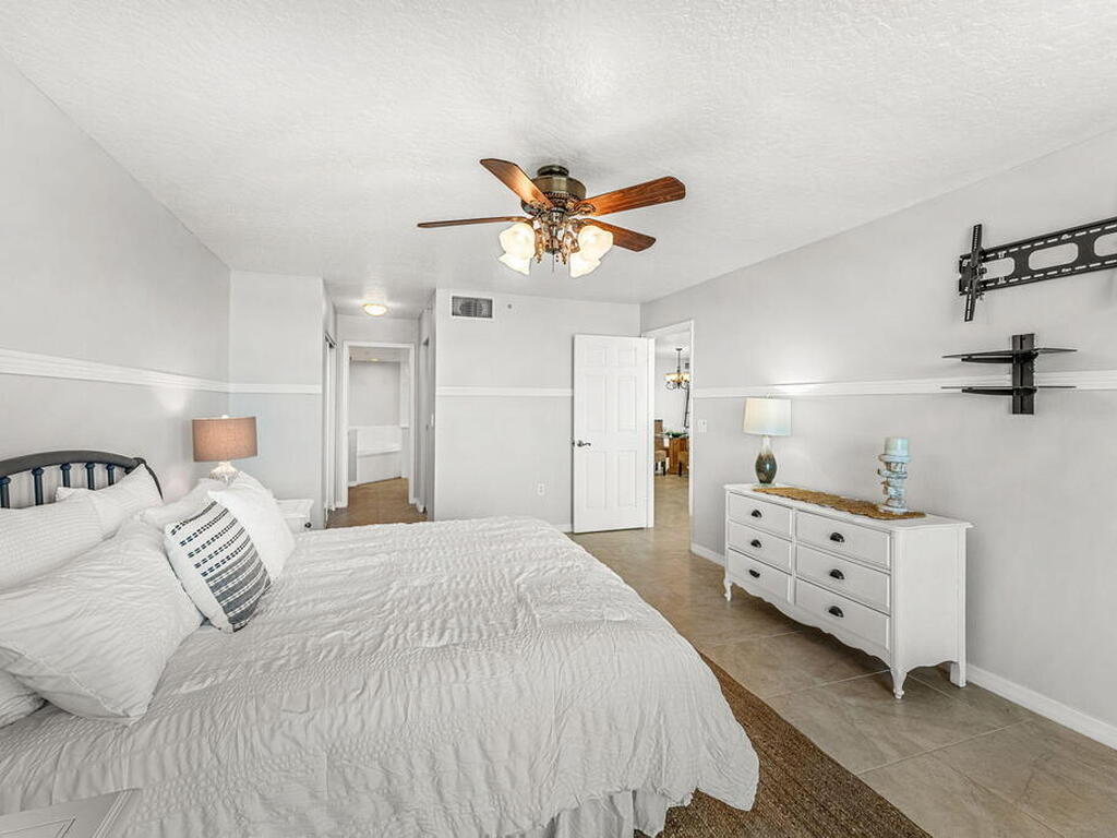 1505 N Highway A1a, Indialantic, FL 32903