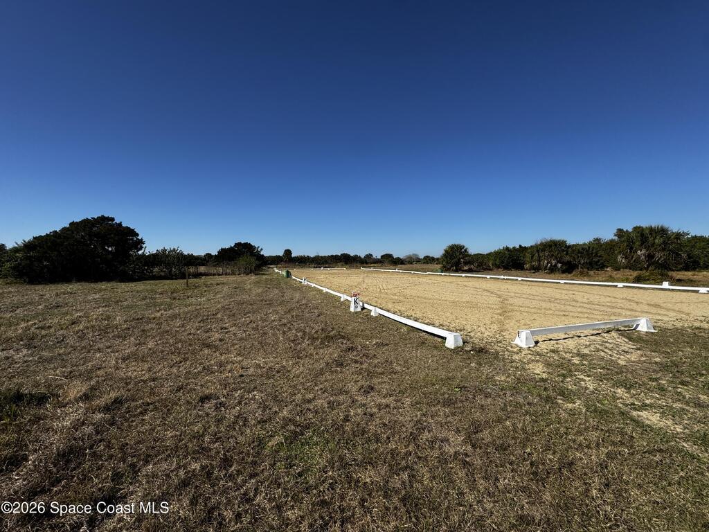 Grantline Road, Mims, FL 32754