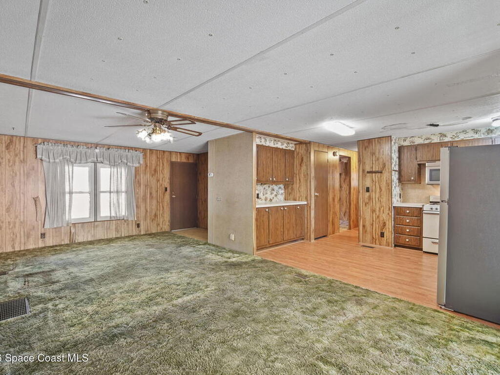 595 Canaveral Groves Boulevard, Cocoa, FL 32926