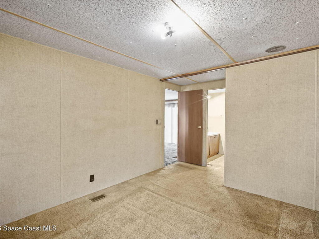 595 Canaveral Groves Boulevard, Cocoa, FL 32926