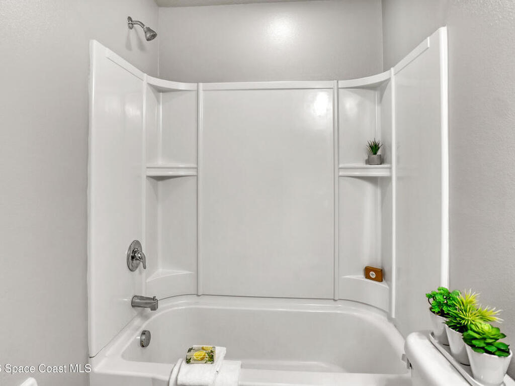 1420 Lara Circle, Rockledge, FL 32955