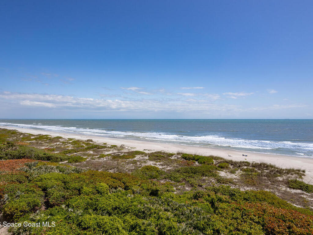 2815 S Atlantic Avenue, Cocoa Beach, FL 32931