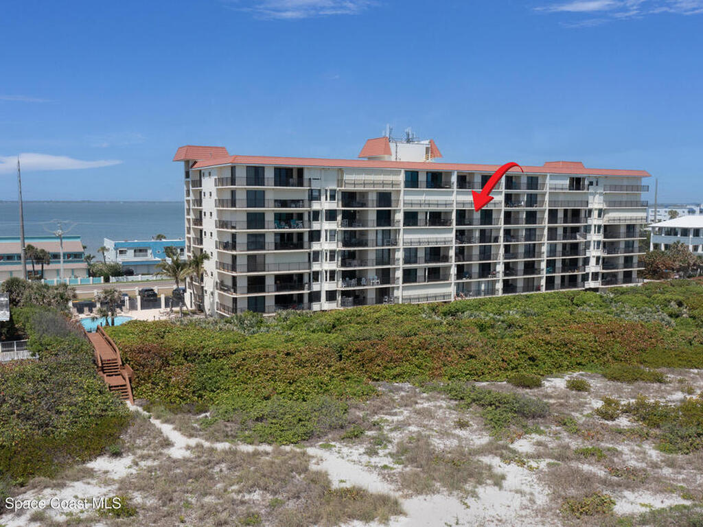 2815 S Atlantic Avenue, Cocoa Beach, FL 32931