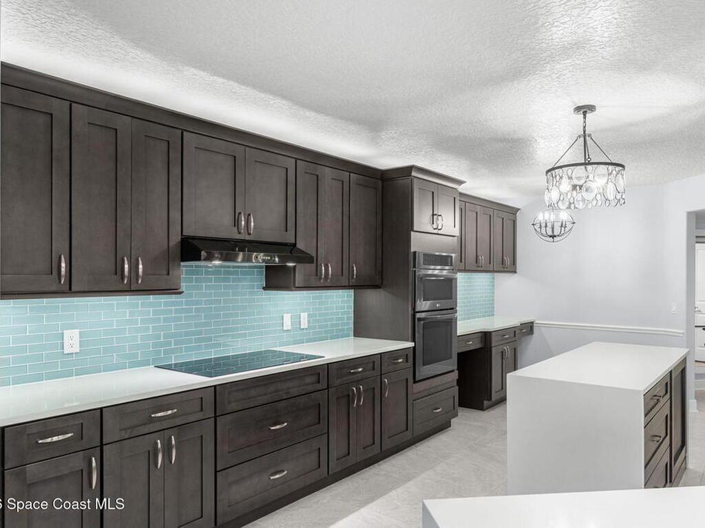 1095 Highway A1a, Satellite Beach, FL 32937