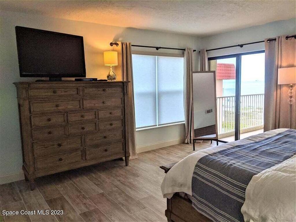 55 N 4th Street, Cocoa Beach, FL 32931