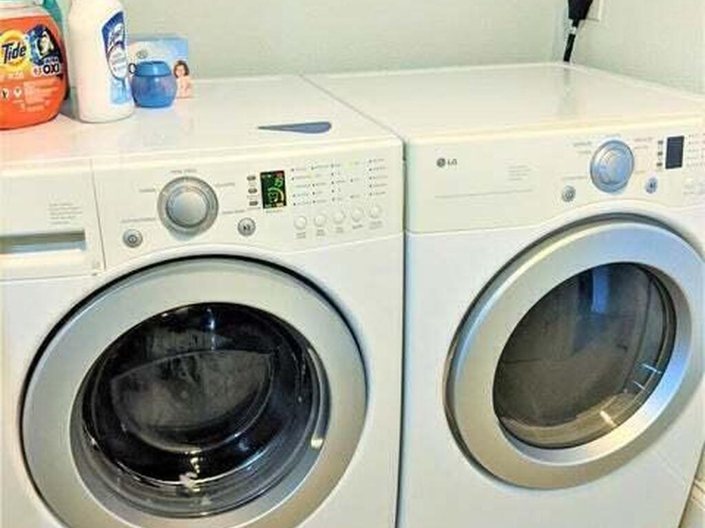 55 N 4th Street, Cocoa Beach, FL 32931