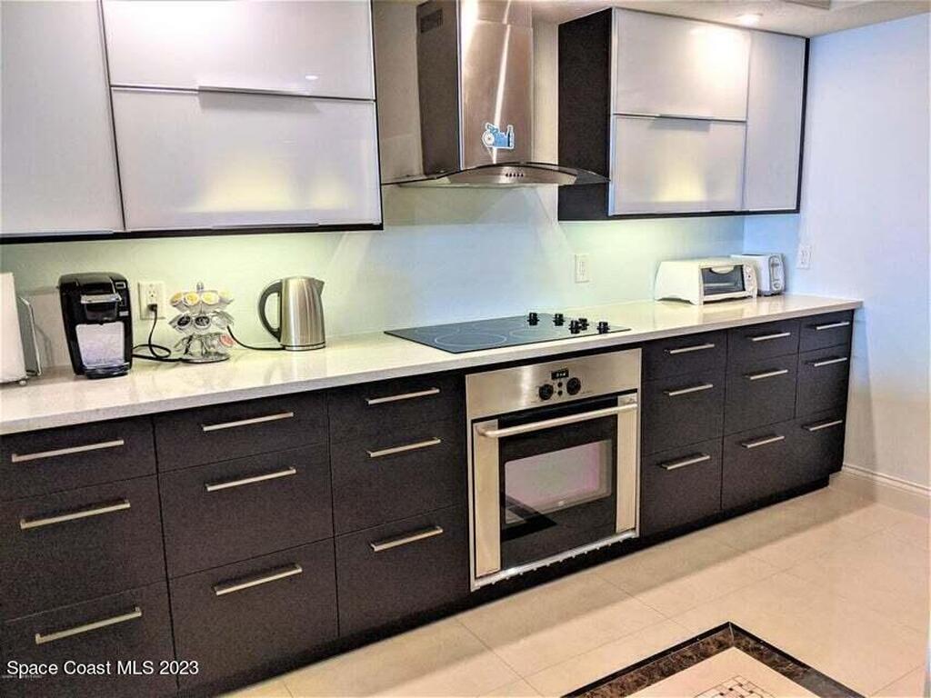 55 N 4th Street, Cocoa Beach, FL 32931