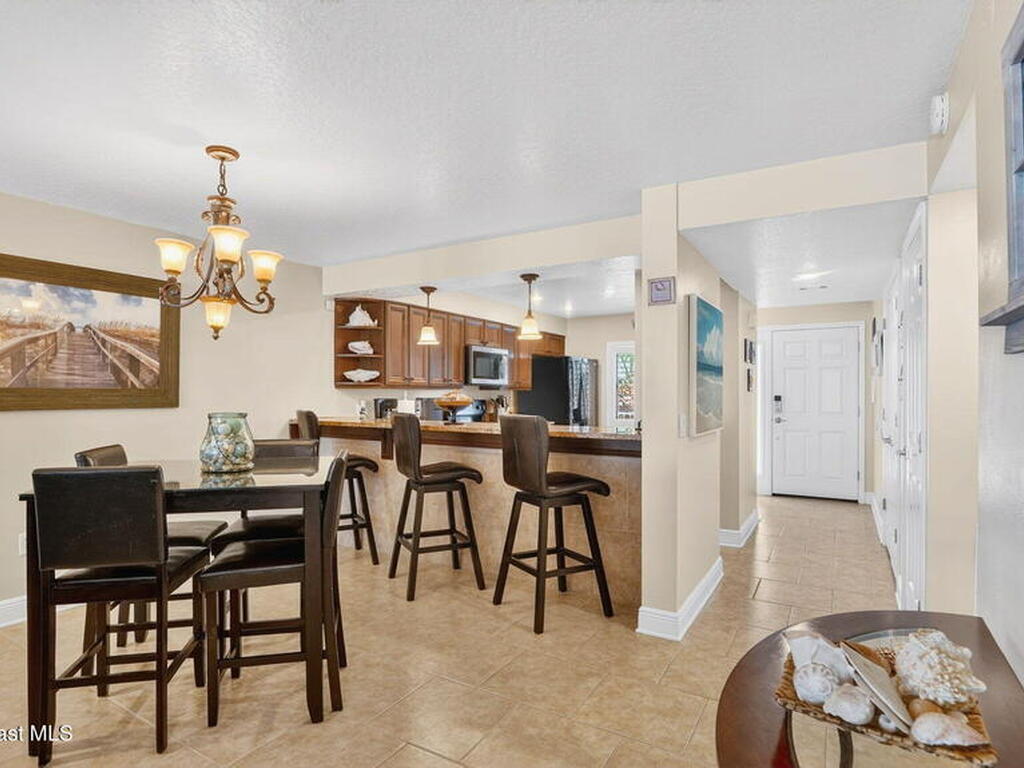 1050 N Atlantic Avenue, Cocoa Beach, FL 32931