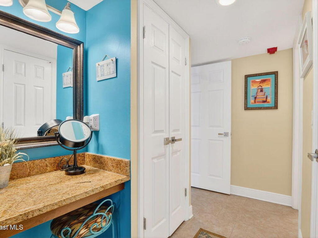 1050 N Atlantic Avenue, Cocoa Beach, FL 32931