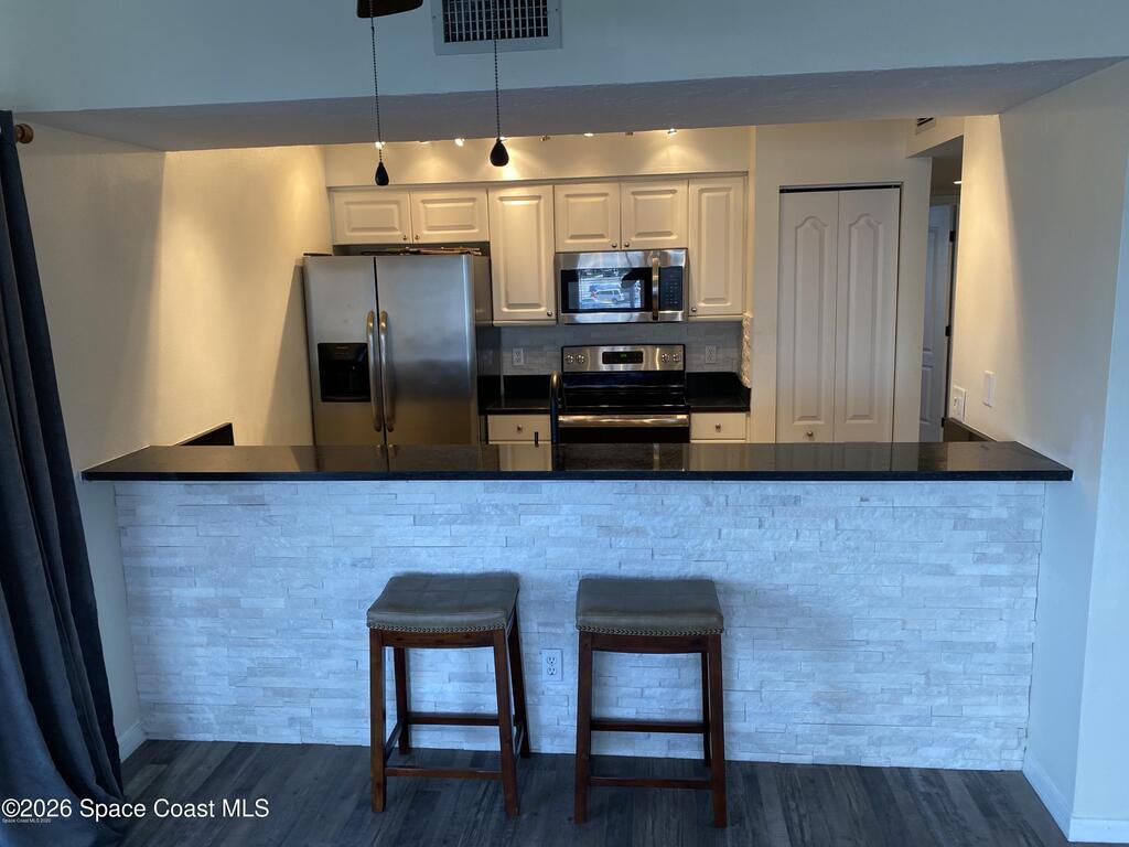 925 N Highway A1A, Indialantic, FL 32903