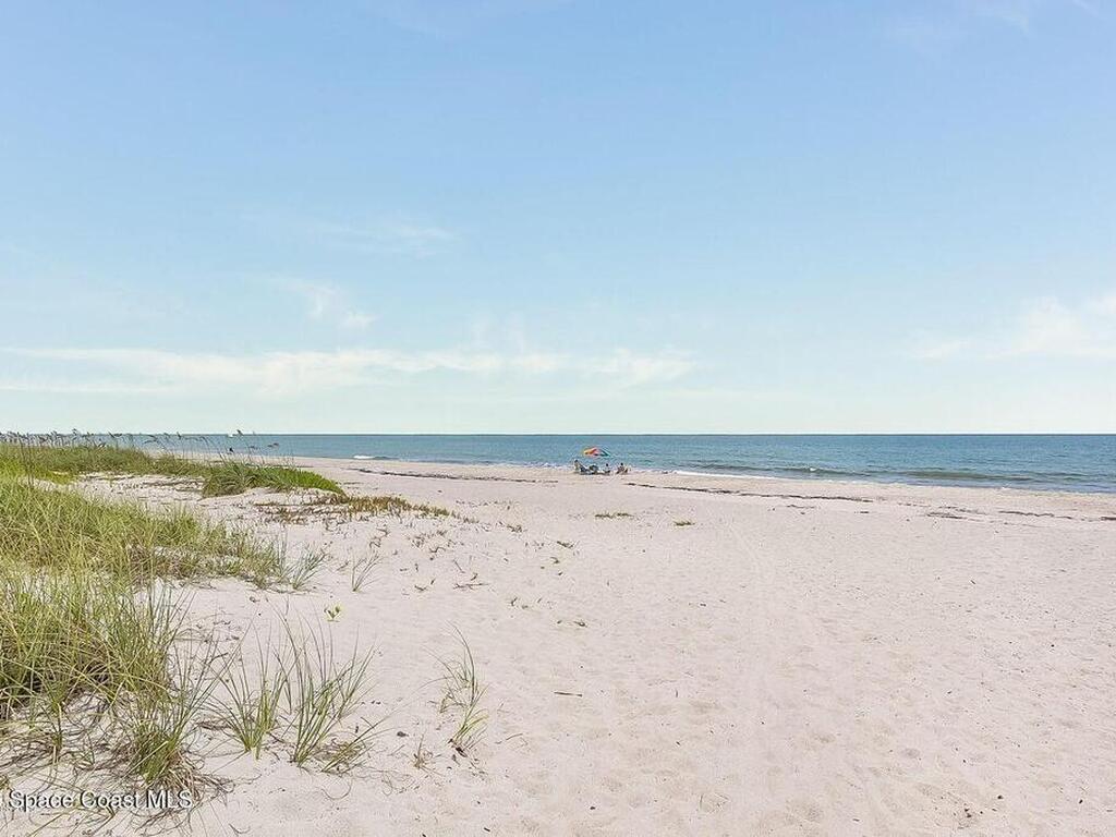 925 N Highway A1A, Indialantic, FL 32903