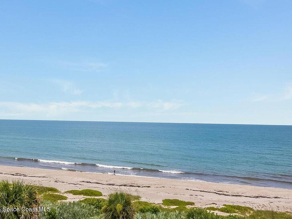 925 N Highway A1A, Indialantic, FL 32903
