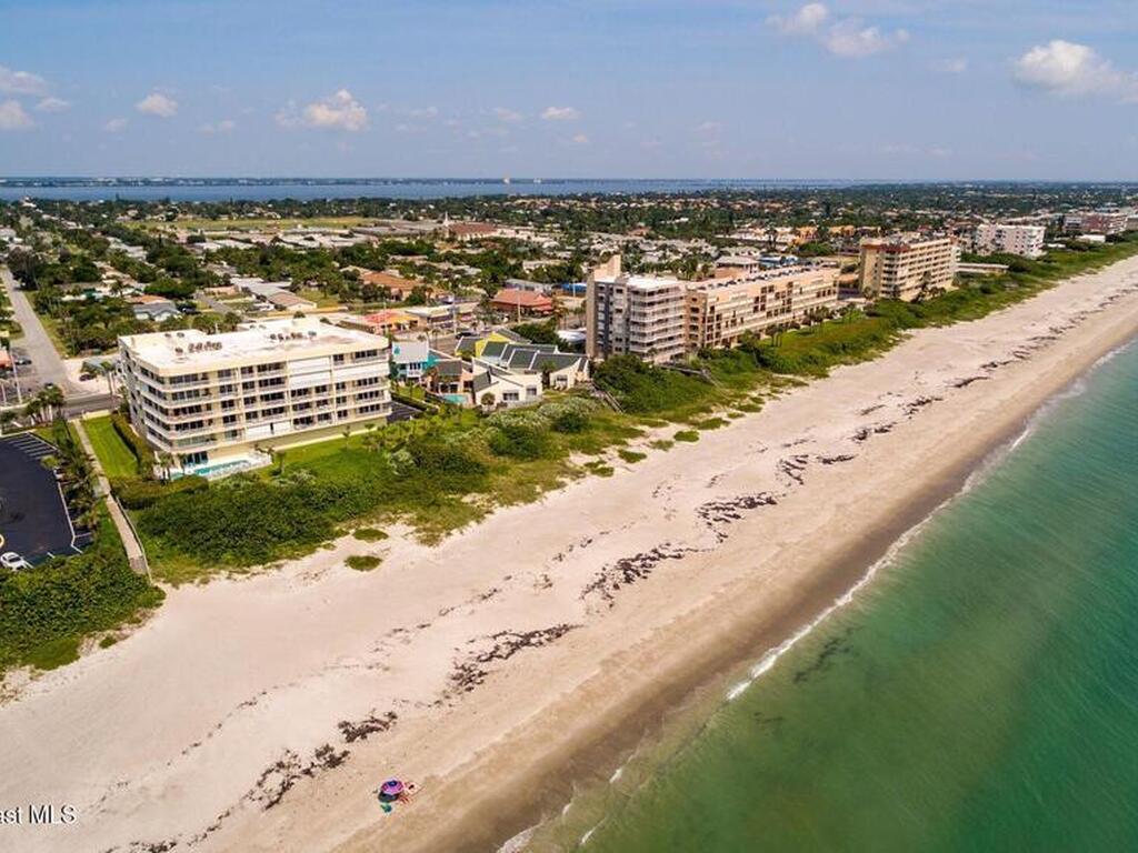 925 N Highway A1A, Indialantic, FL 32903