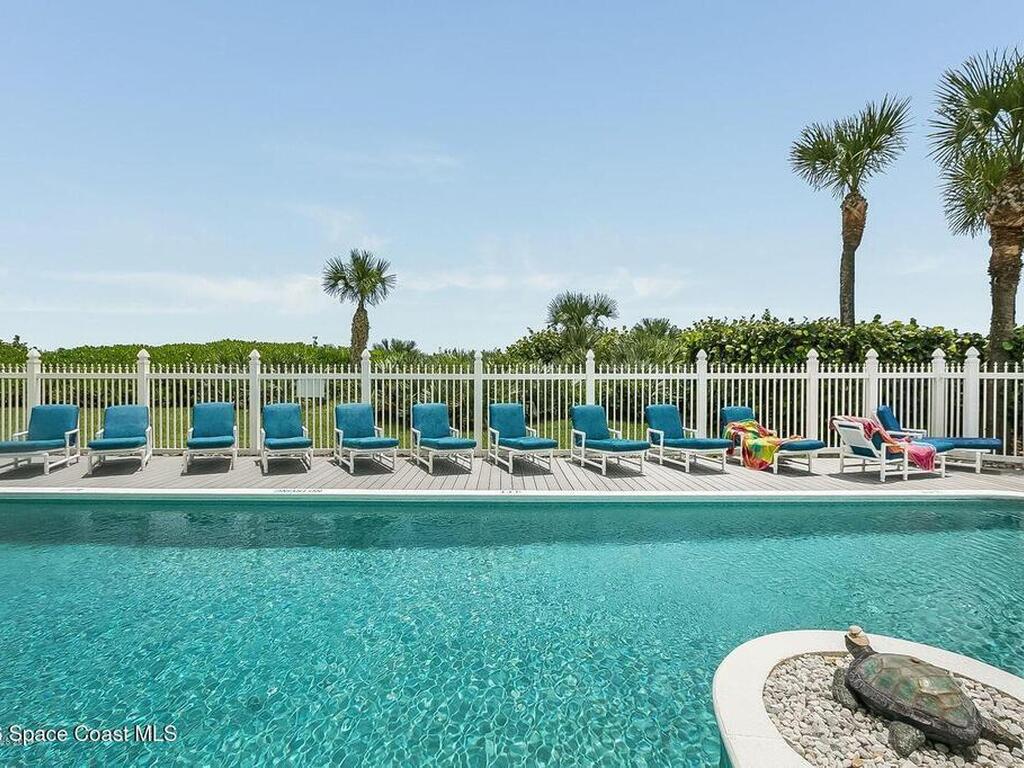 925 N Highway A1A, Indialantic, FL 32903