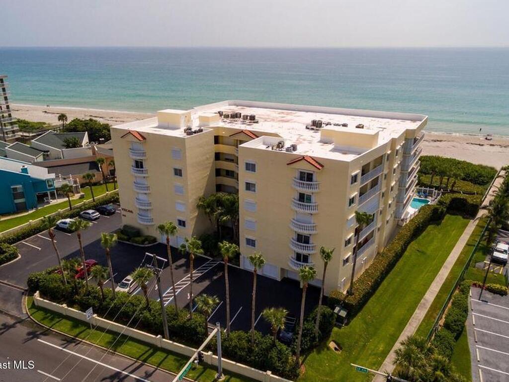 925 N Highway A1A, Indialantic, FL 32903