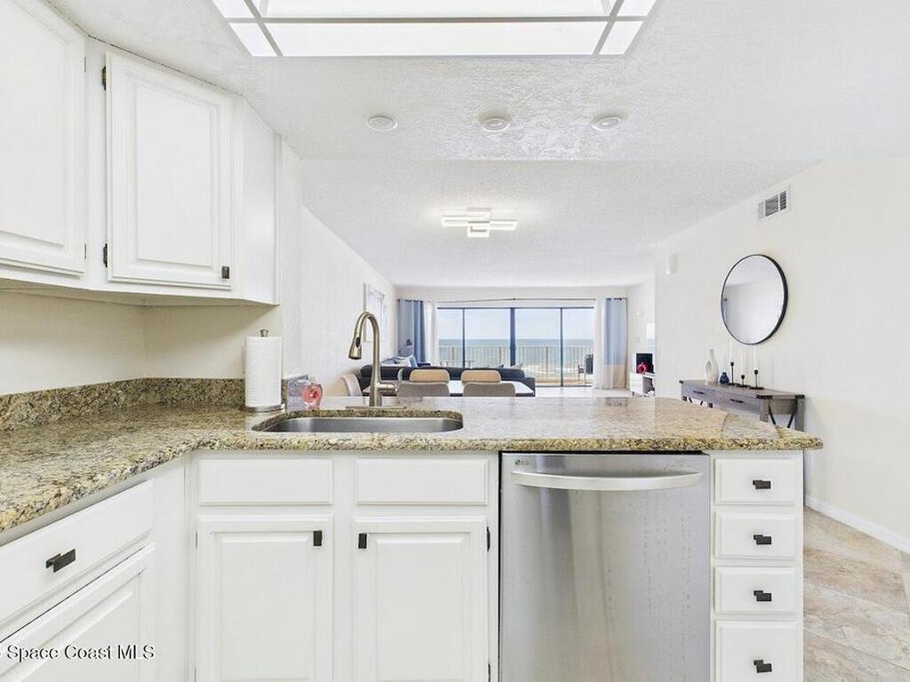 55 N 4th Street, Cocoa Beach, FL 32931