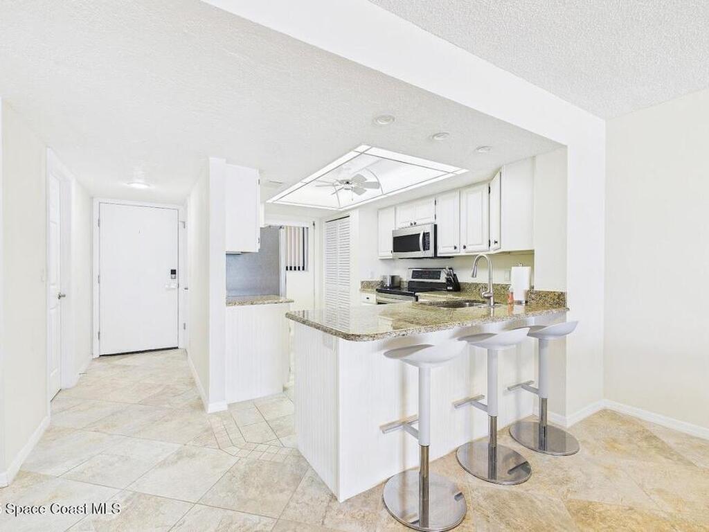 55 N 4th Street, Cocoa Beach, FL 32931