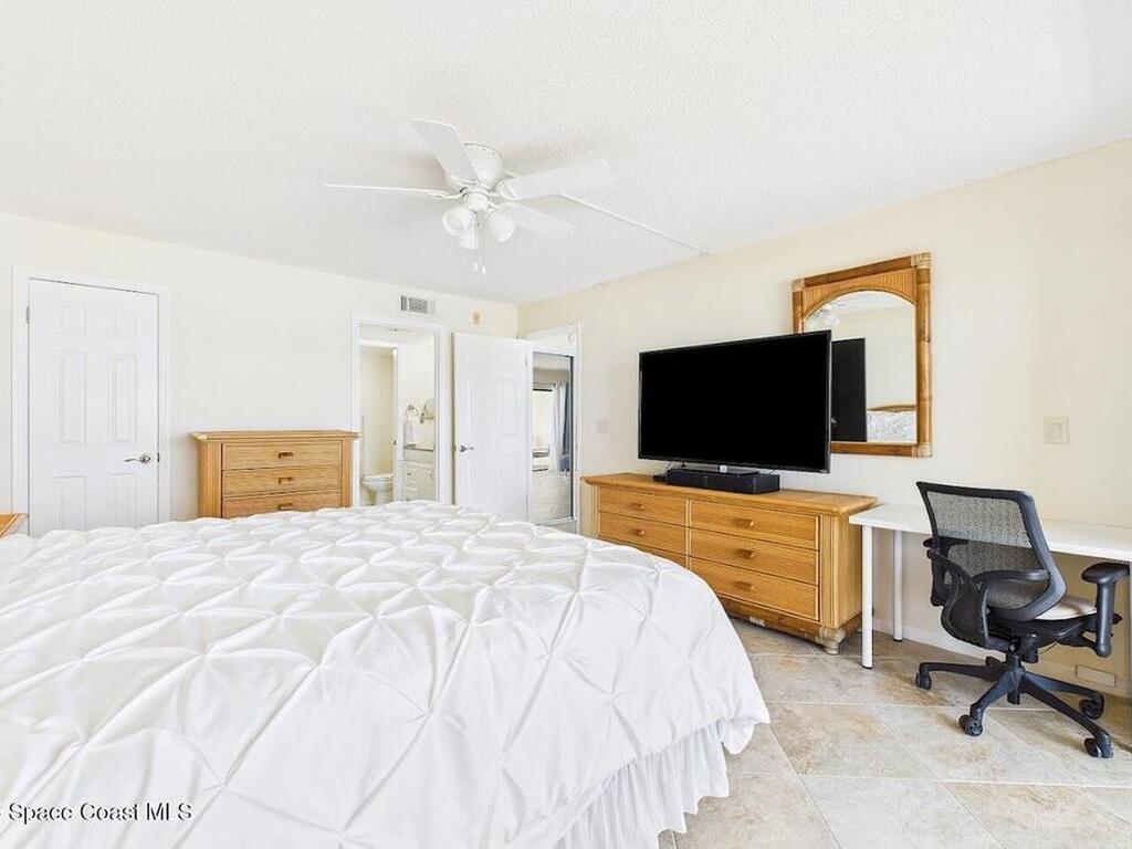 55 N 4th Street, Cocoa Beach, FL 32931