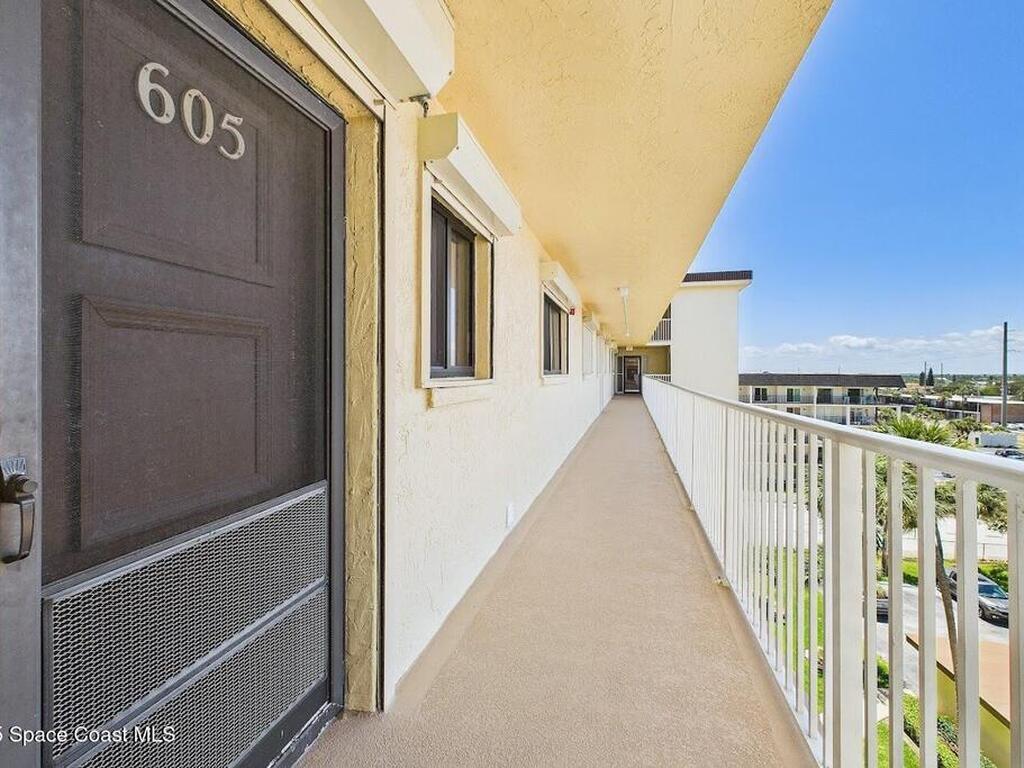 55 N 4th Street, Cocoa Beach, FL 32931