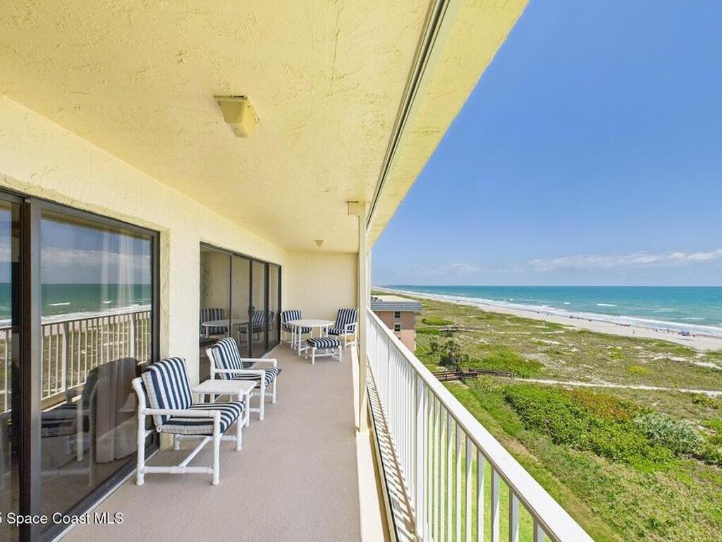 55 N 4th Street, Cocoa Beach, FL 32931