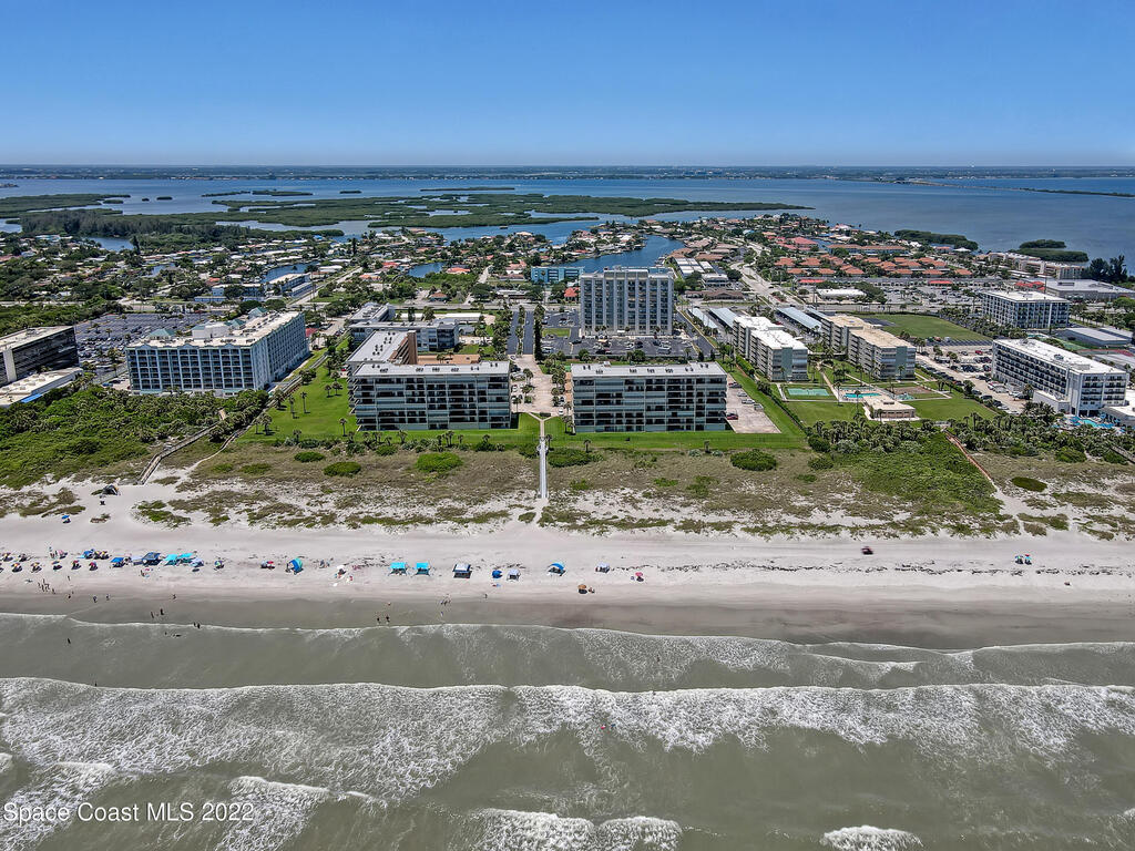 1860 N Atlantic Avenue, Cocoa Beach, FL 32931