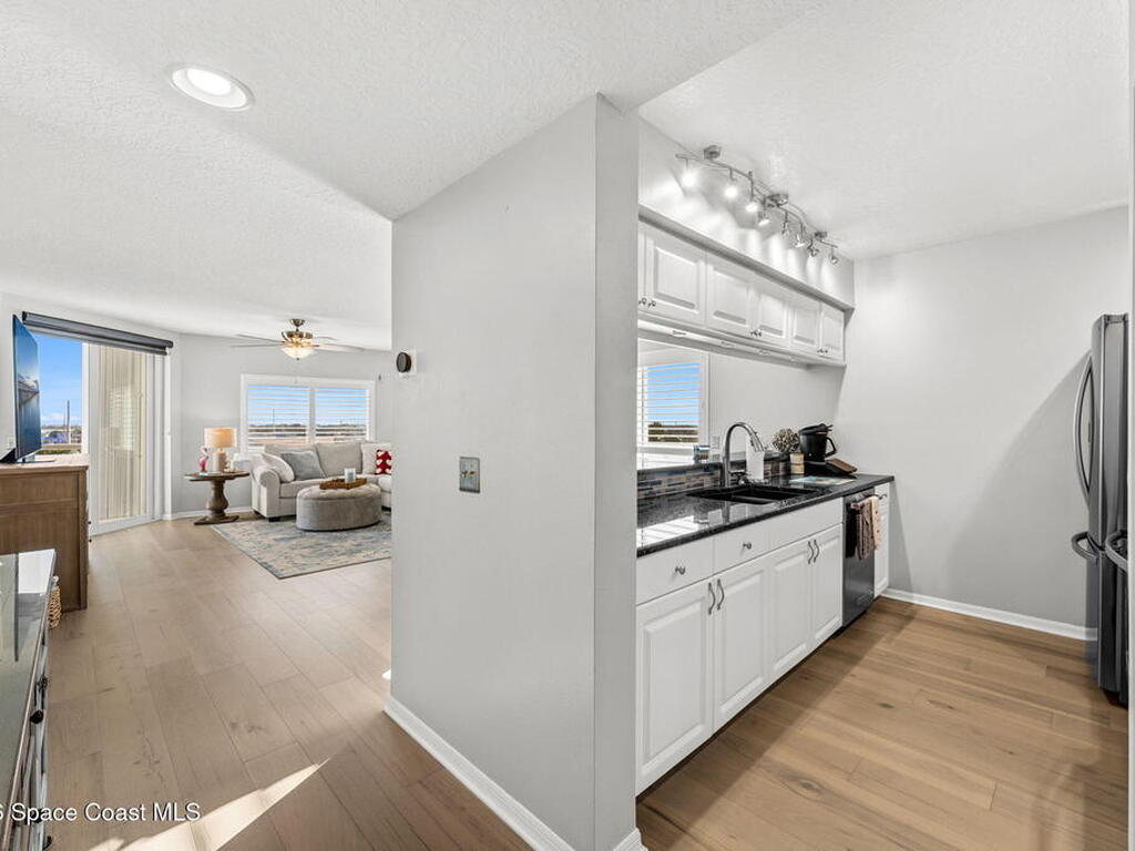 925 N Highway A1a, Indialantic, FL 32903