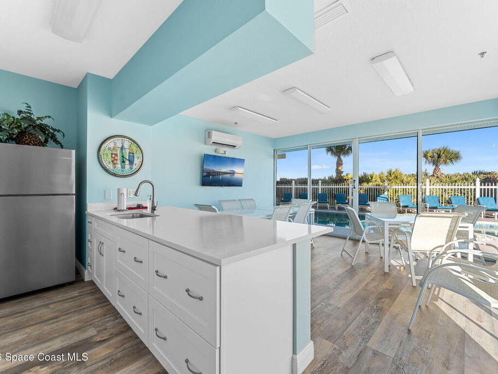 925 N Highway A1a, Indialantic, FL 32903