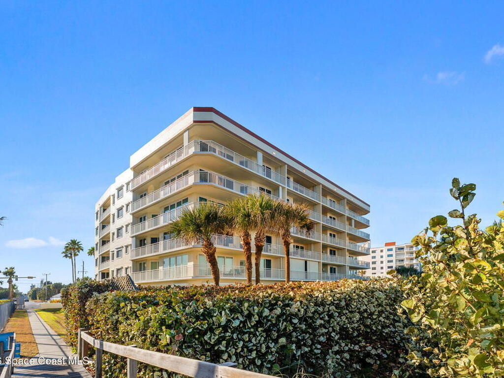 925 N Highway A1a, Indialantic, FL 32903